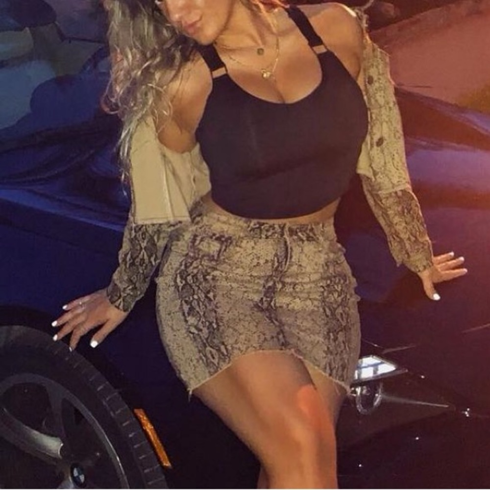 Skirt & Jacket Set Brown Snake Print Tan Denim Stretch - Picture 2 of 8